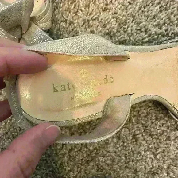 Kate Spade glittery bow heels size 7.5 women’s - Picture 2 of 5
